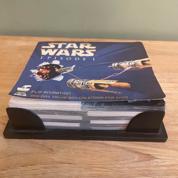 Star Wars Episode 1 ~ 366 Day Trivia Calendar for 2000 ~ With Flip Animation - Picture 3 of 3